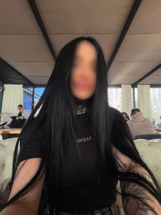 Escort Dinara Photo 4