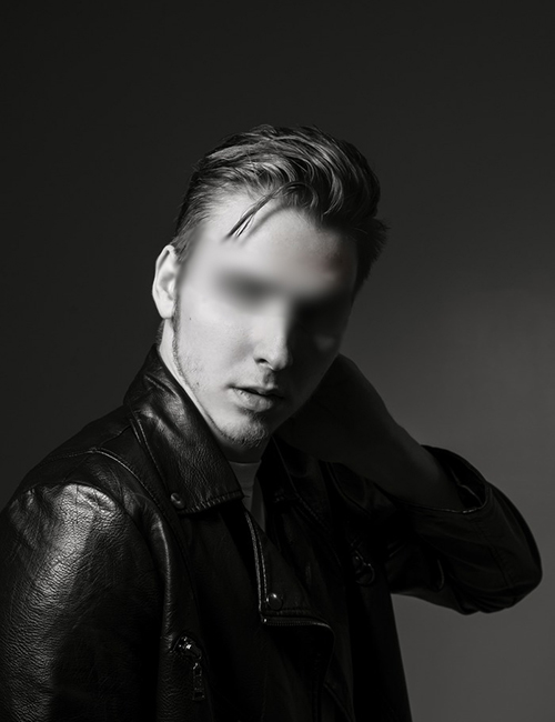 Смотрите, как секси-Яна двигается для вас! 